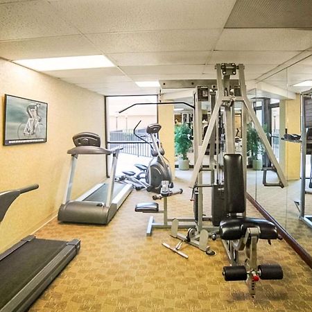 Magnuson Grand & Conference Center Somerset-Bridgewater Екстериор снимка
