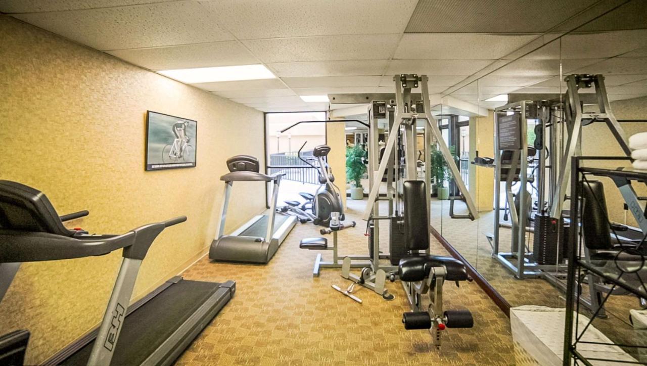 Magnuson Grand & Conference Center Somerset-Bridgewater Екстериор снимка