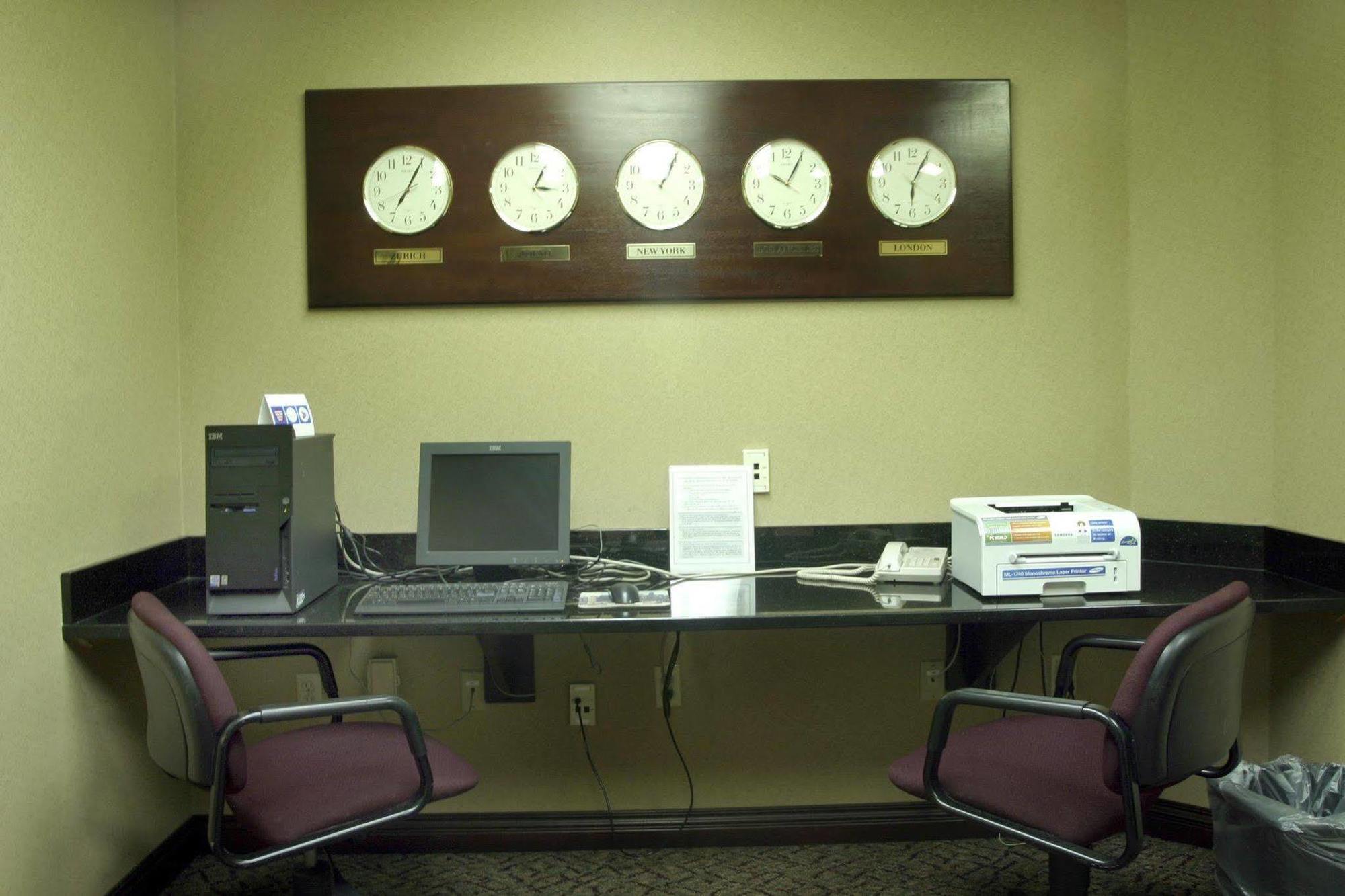 Magnuson Grand & Conference Center Somerset-Bridgewater Екстериор снимка