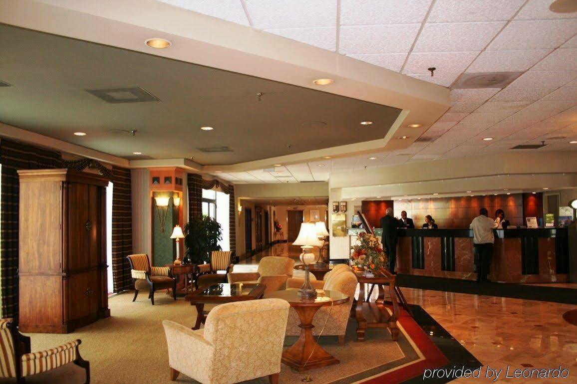Magnuson Grand & Conference Center Somerset-Bridgewater Екстериор снимка
