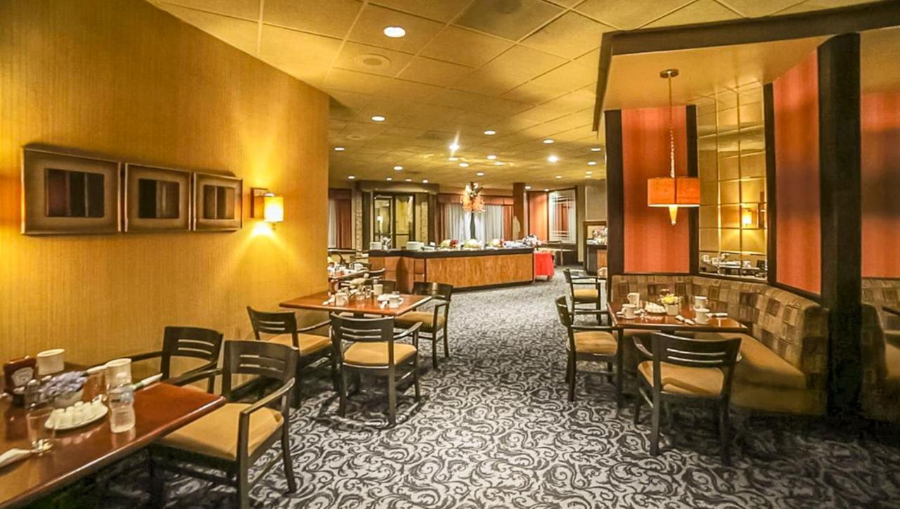 Magnuson Grand & Conference Center Somerset-Bridgewater Екстериор снимка