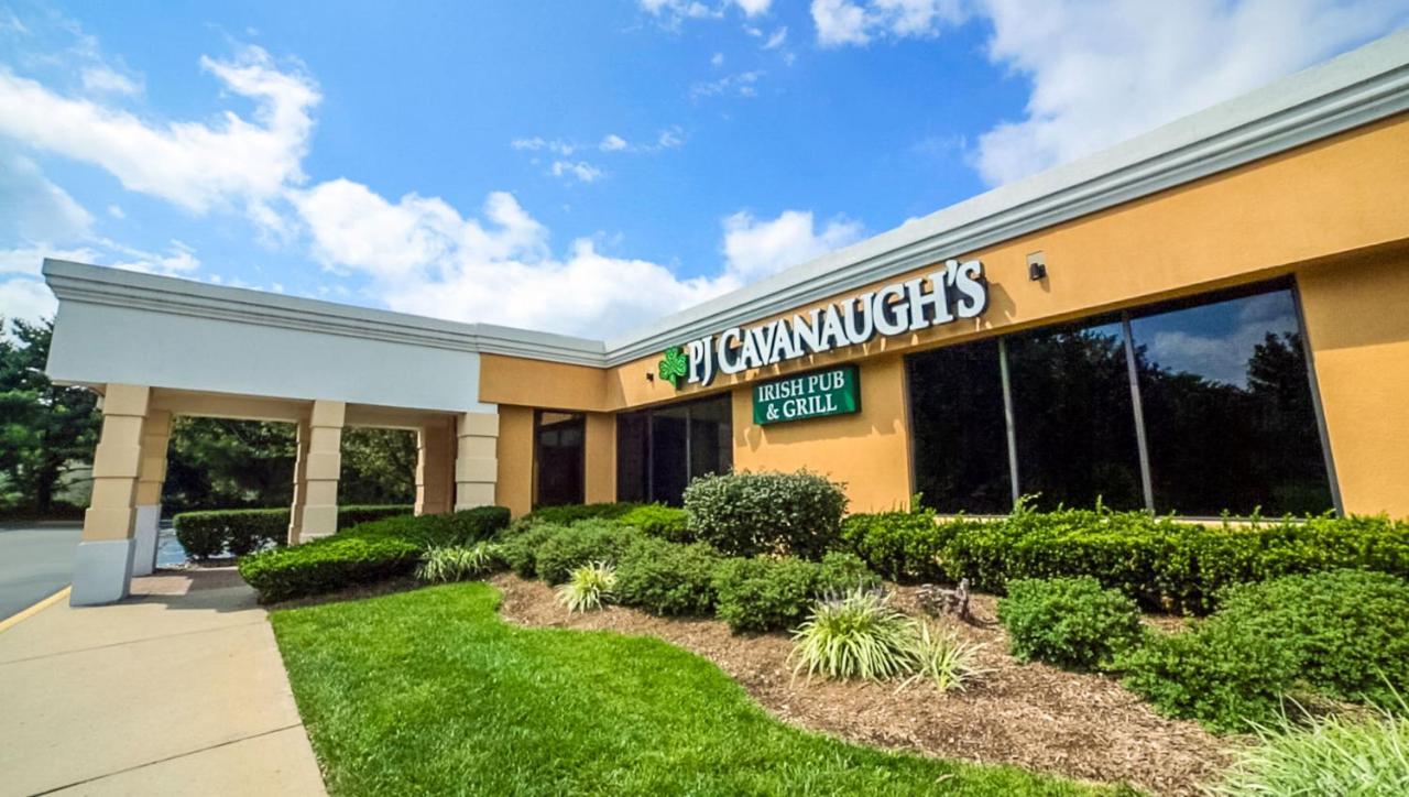 Magnuson Grand & Conference Center Somerset-Bridgewater Екстериор снимка