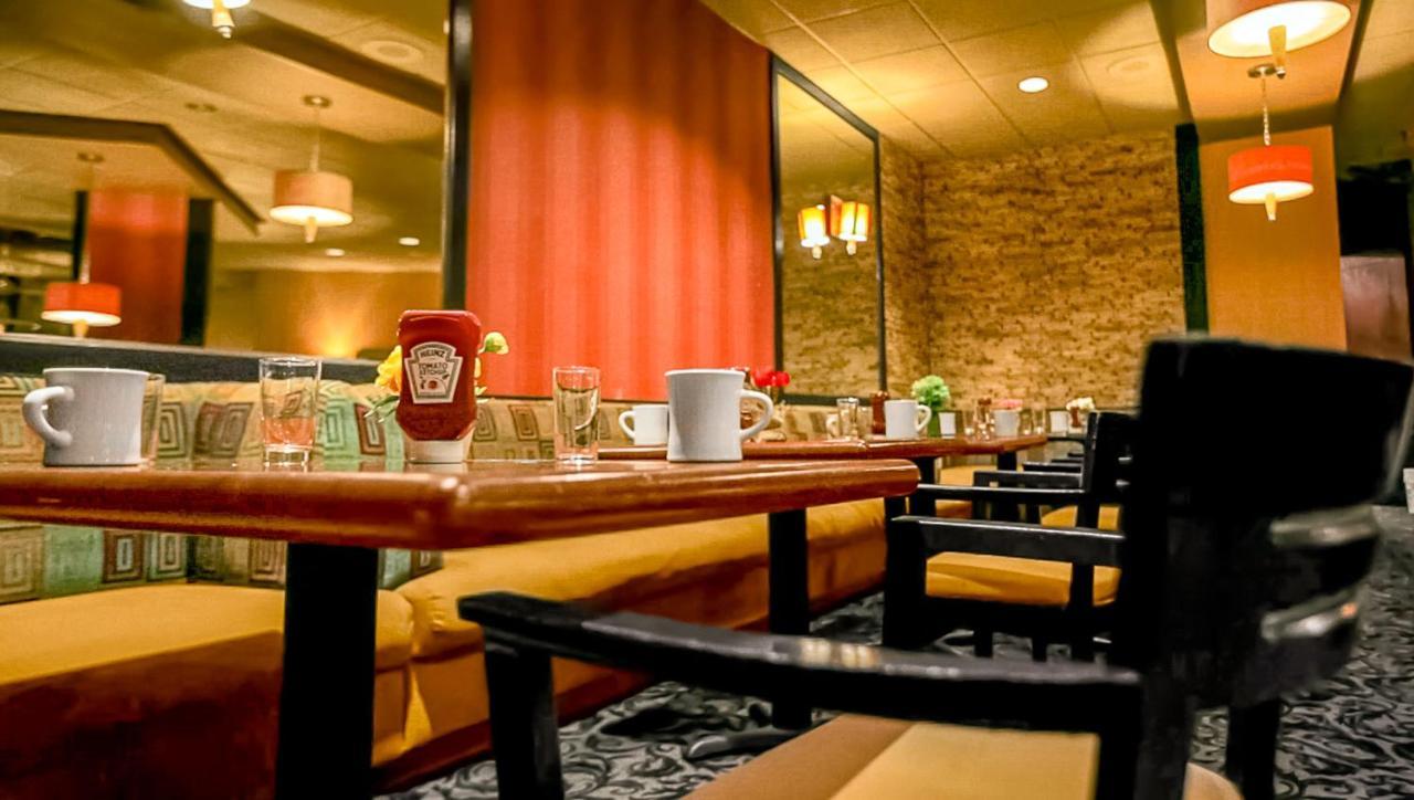 Magnuson Grand & Conference Center Somerset-Bridgewater Екстериор снимка